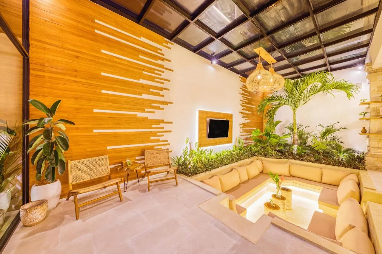 Villa Dublin - Luxury 5 Bdr W Jacuzzi & Pool Seminyak 0*,